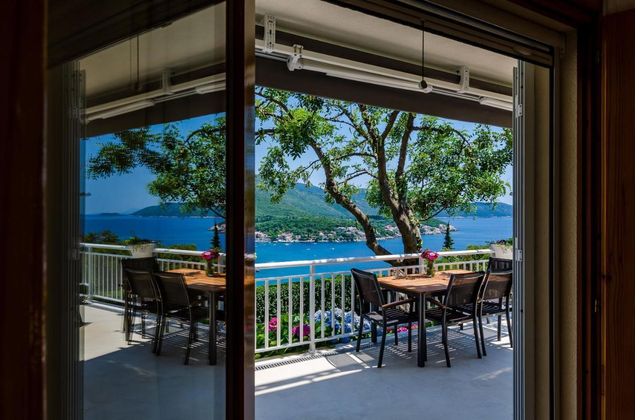 Apartments Sara Molunat Εξωτερικό φωτογραφία